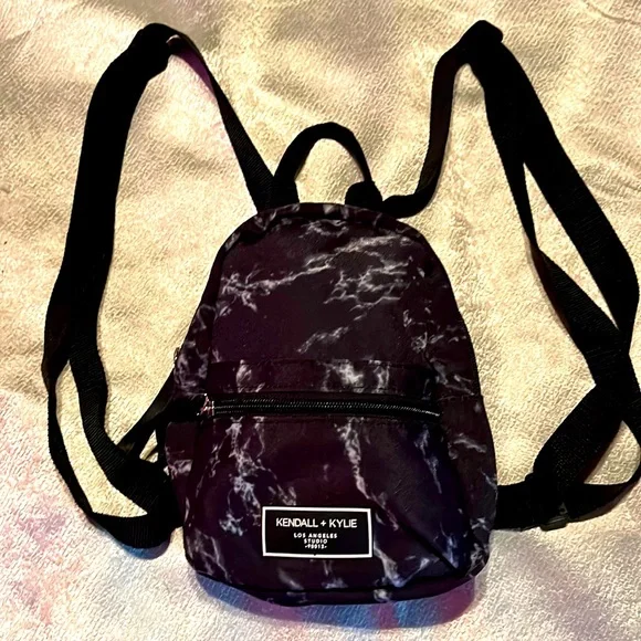 Kendall & Kylie | Bags | Kendall Kylie Small Backpack | Poshmark display picture 1